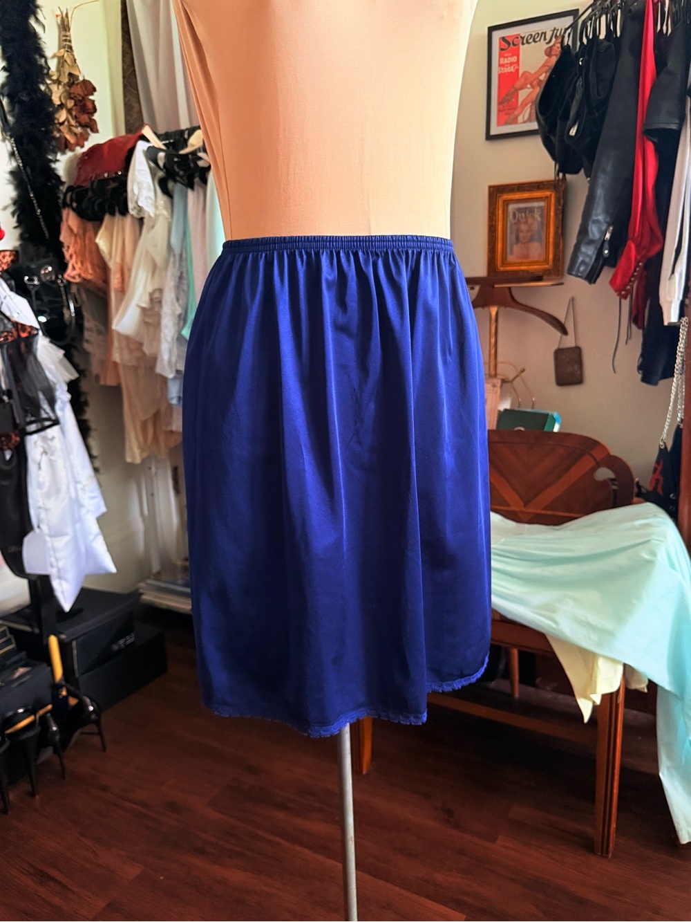 Vintage Vanity Fair Royal Blue Half Slip